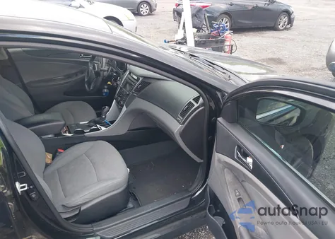 2014 Hyundai Sonata Gls z USA, uszkodzony, nr VIN 5NPEB4AC6EH831156